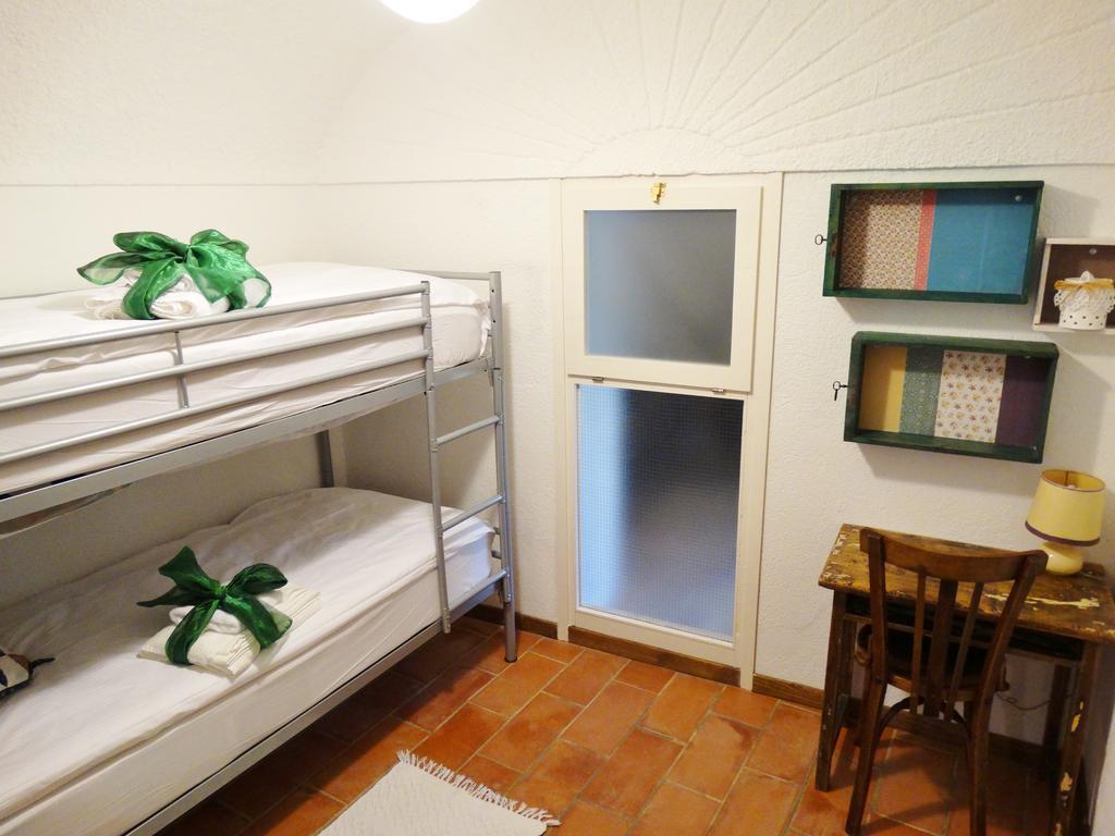 Can Barraca Avinyonet de Puigventós Zimmer foto